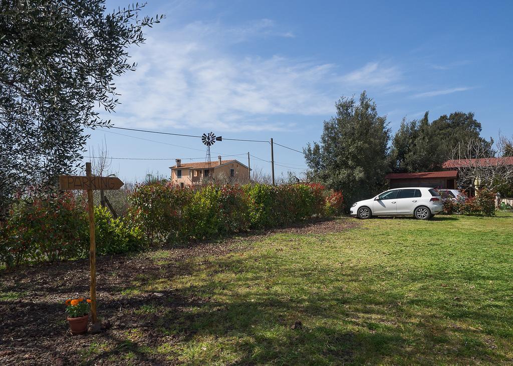 B&B Corte Degli Struzzi Pescia Romana Exterior foto